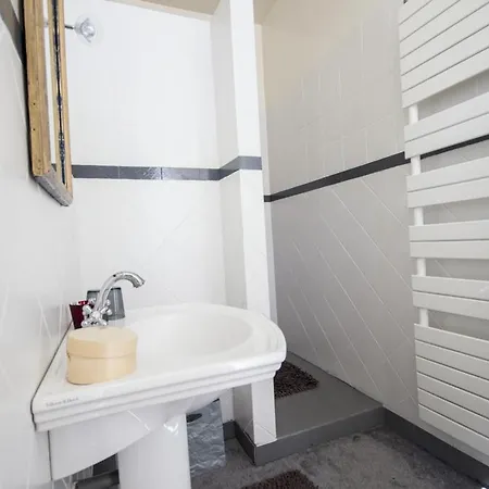 Hotel Le Manoir D'elise