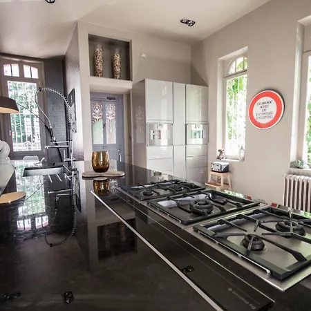 Hotel Le Manoir D'elise *